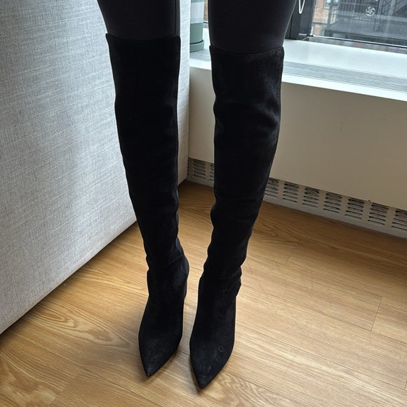 Beautiful suede Stuart Weitzman over the knee boots - Picture 2 of 5
